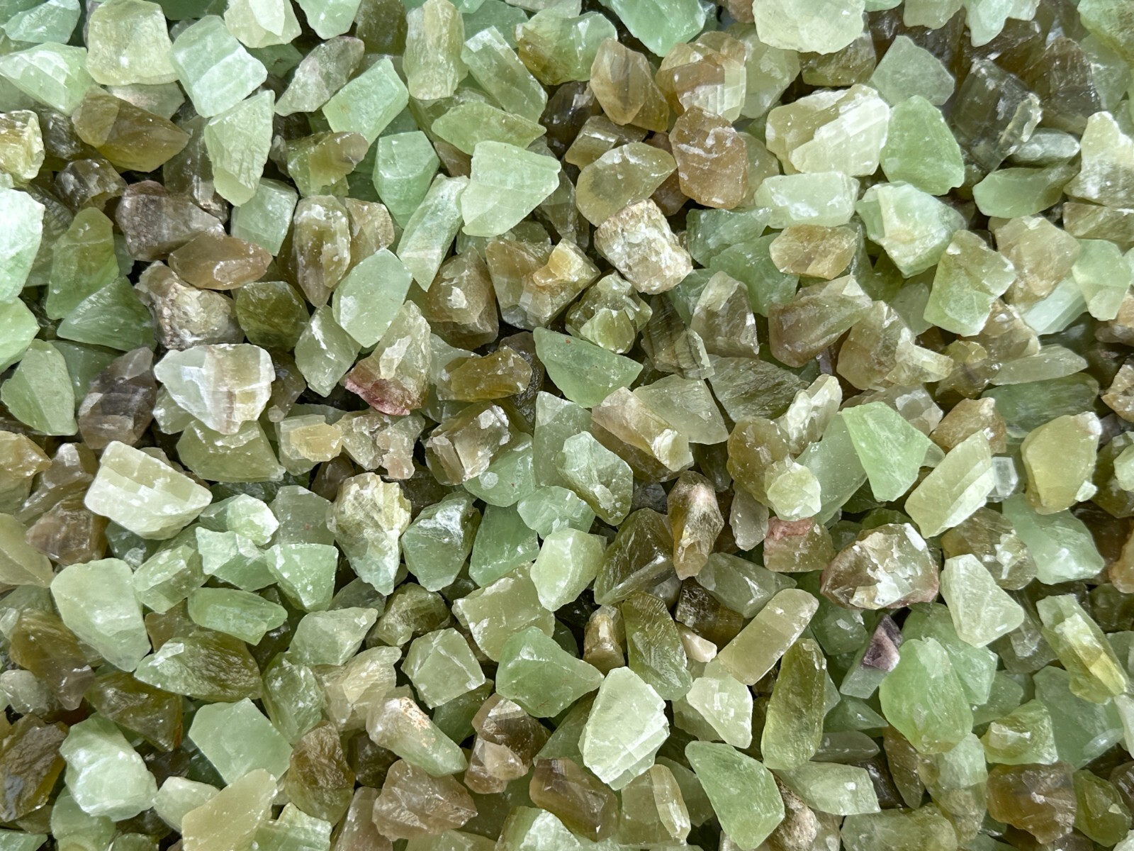 Small Green Calcite Rough Natural Stones, 0.5-1.25″ Raw Calcite Green, Bulk Lot