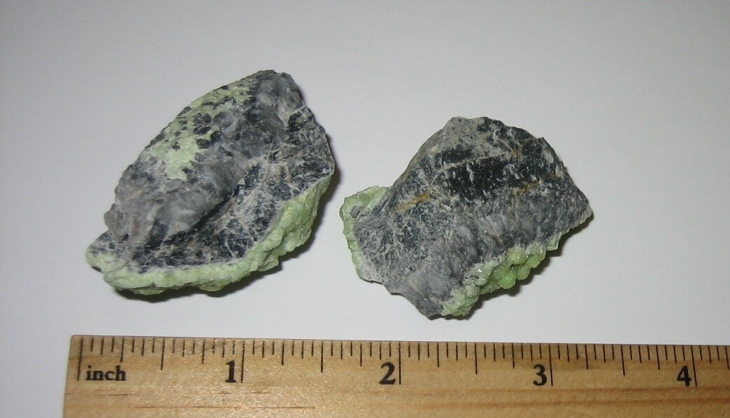 2pc BEAUTIFUL NATURAL 1.5″-1.75″ LIGHT GREEN WAVELLITE CRYSTAL CLUSTERS 59.7g *1