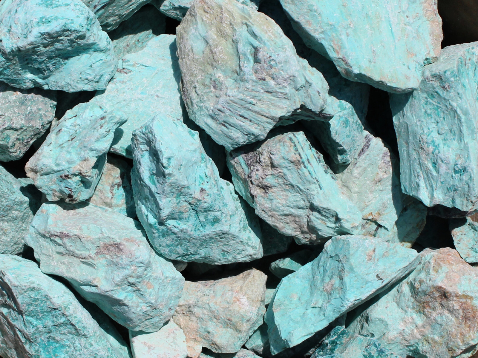 Turquoise – Rough Rocks for Tumbling – Bulk Wholesale 1LB options