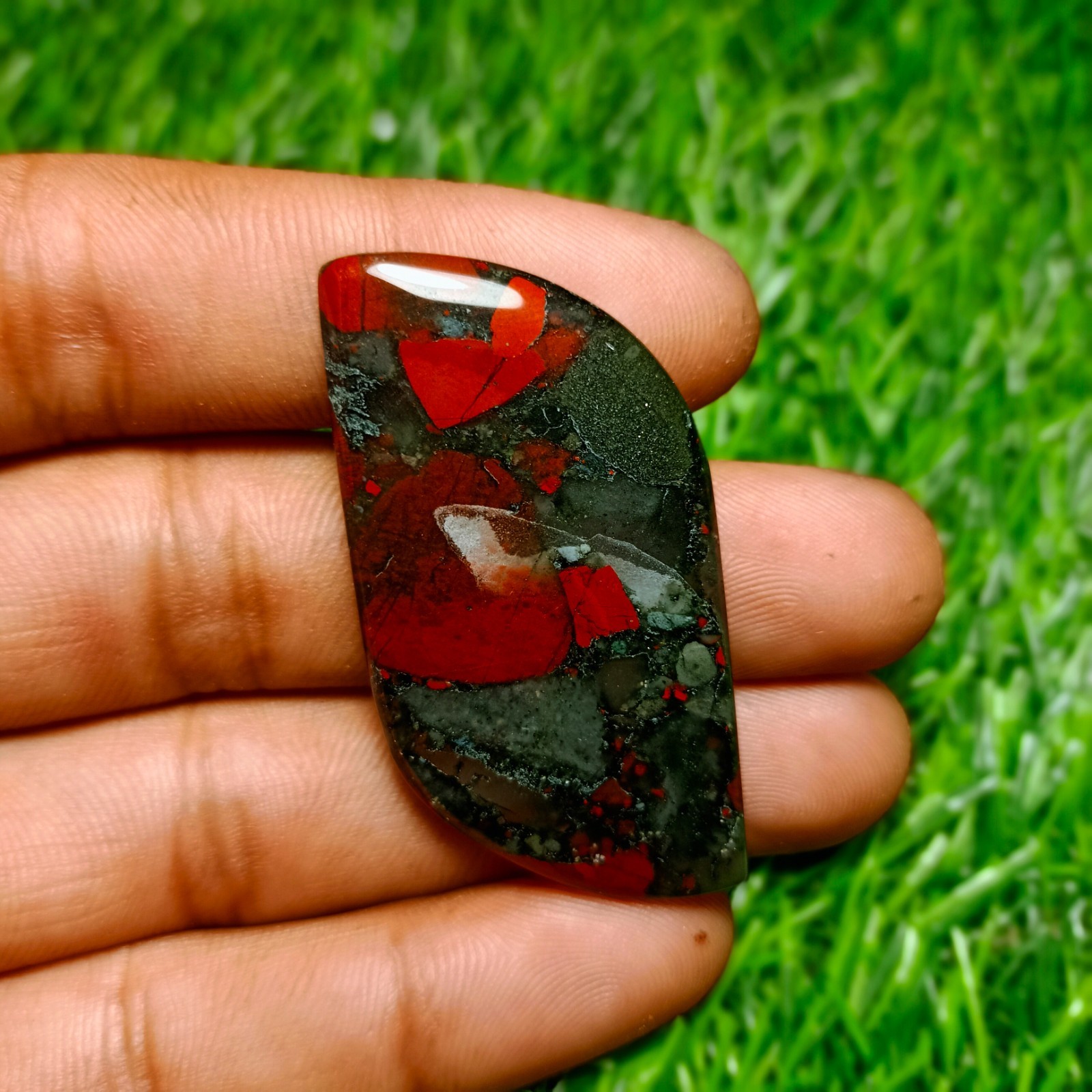 56 Cts Natural African Blood Stone Loose Stone Gemstone Size 50X24X5 MM Approx