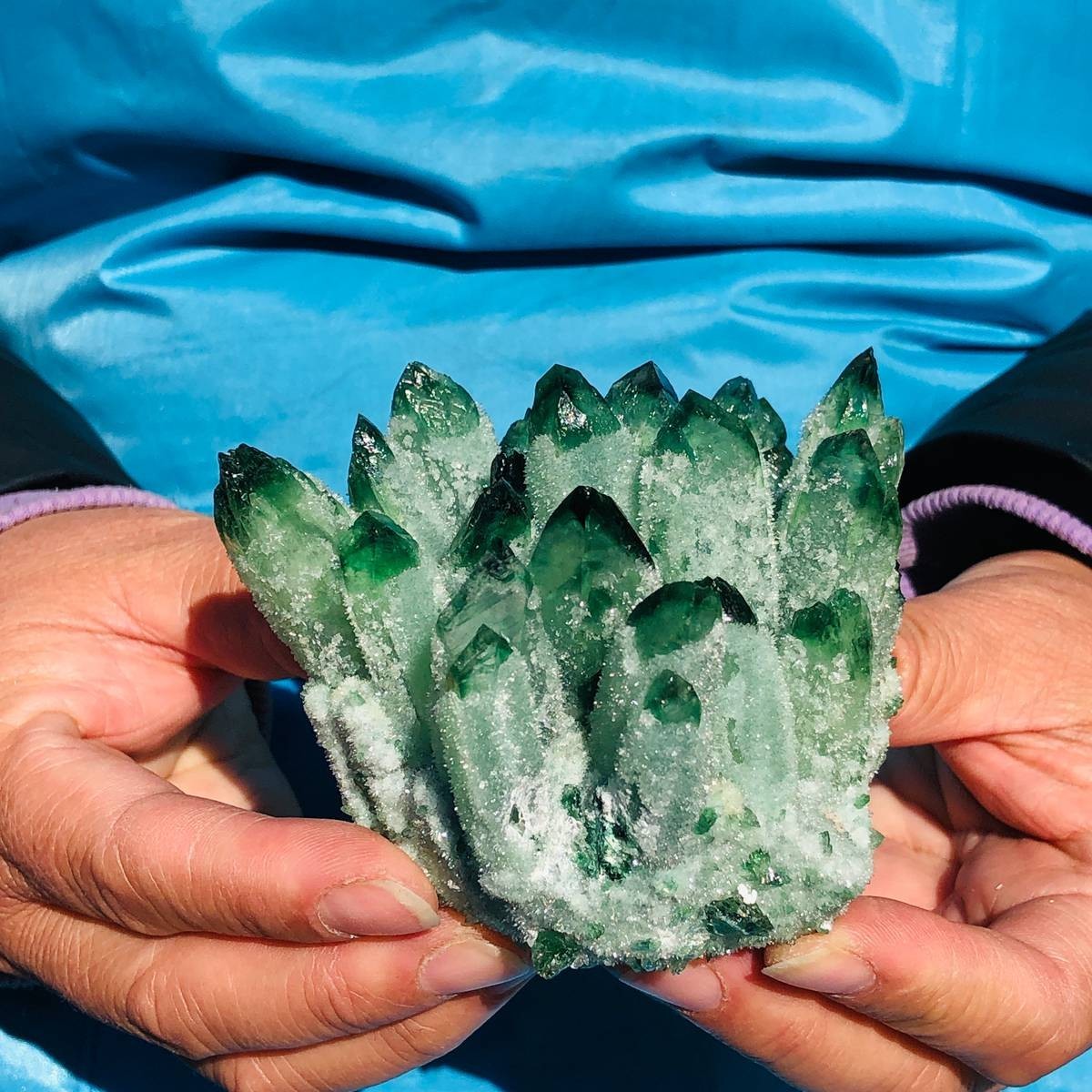 4 piece Lab-Grown Green Crystal Clusters Healing Energy Home Decor 3.78LB