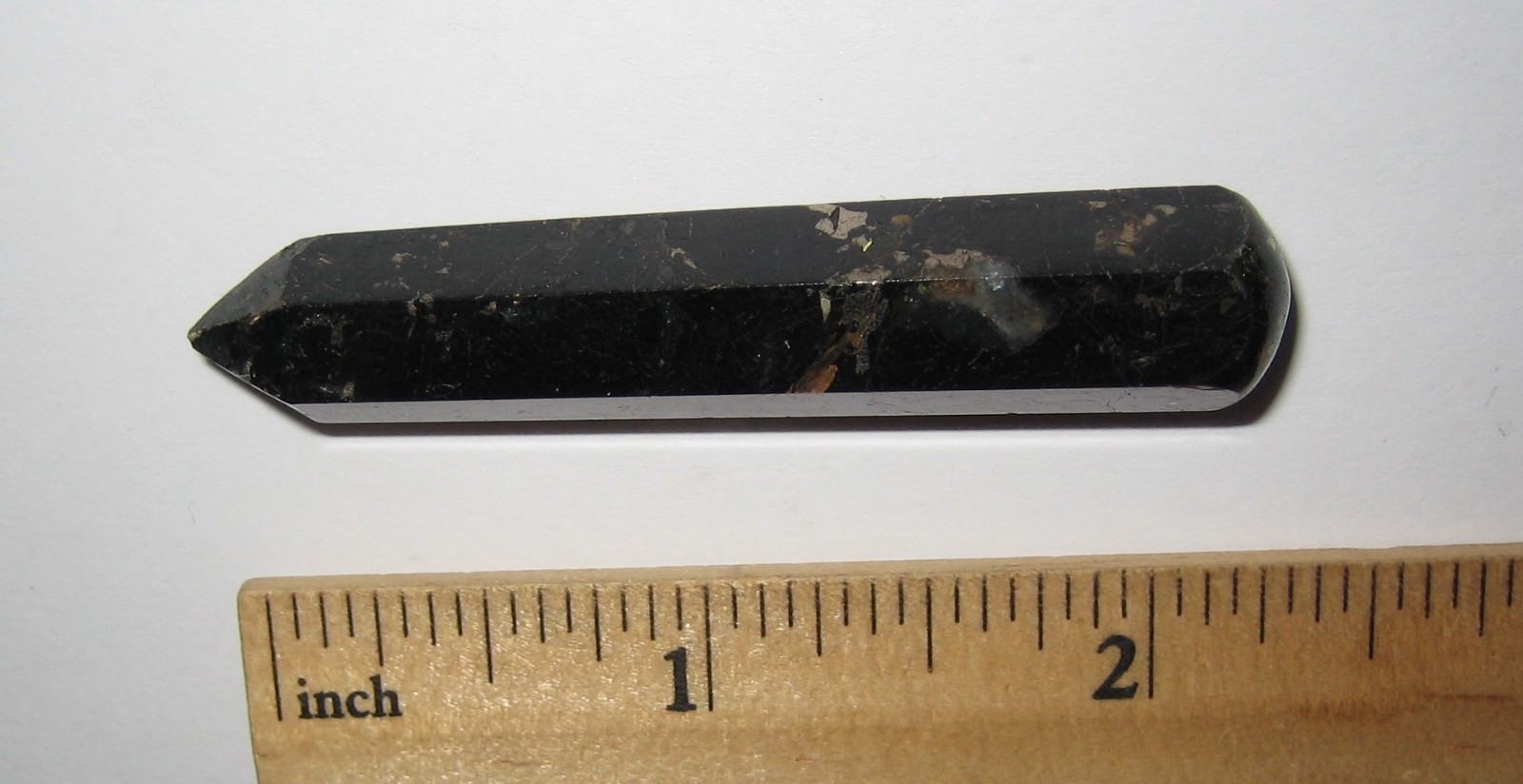 60mm RARE! POLISHED NATURAL AUTHENTIC NUUMMITE STONE WAND GREENLAND 16grams *2