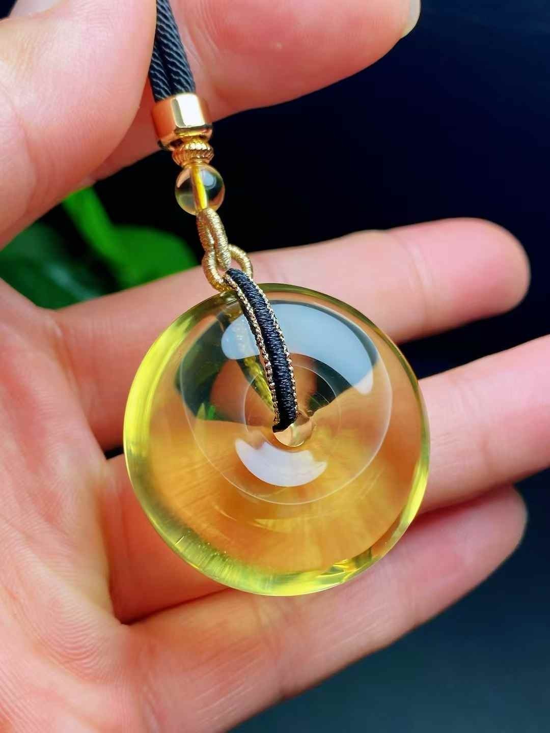 Natural and Exquisite yellow Citrine Pendant Mother’s Day Gift