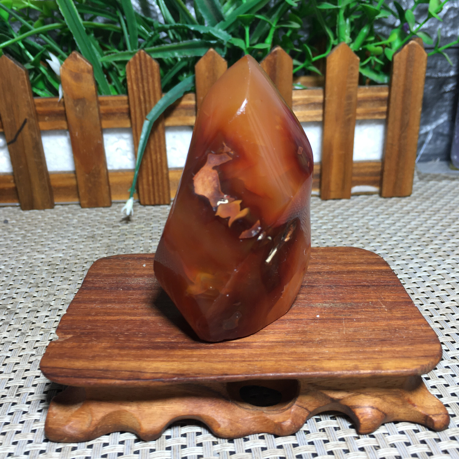 172g Natural red agate torch polished quartz crystal specimen for healing 9365