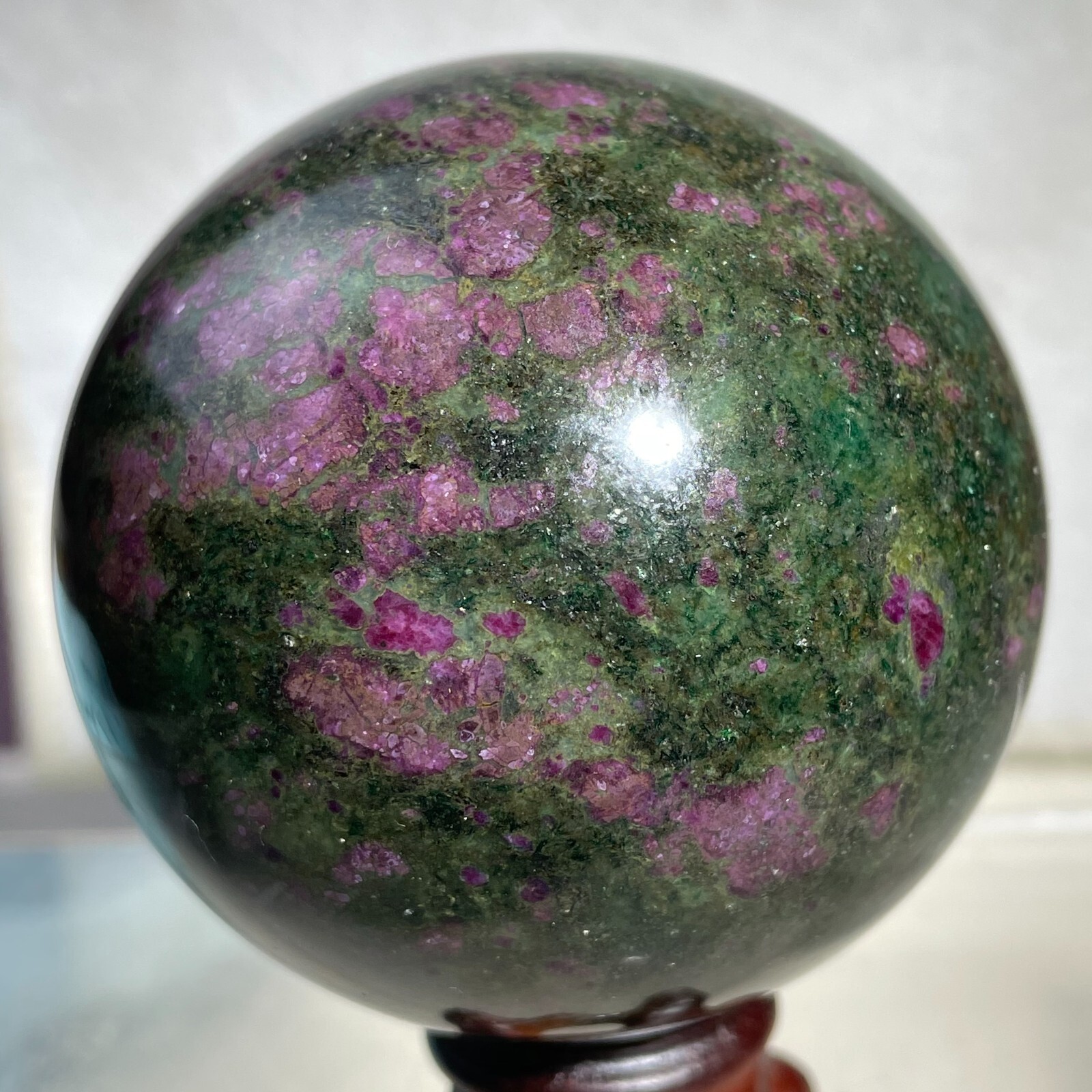 548g Natural Red Green Emerald and Ruby Gemstone Quartz Crystal Sphere Ball