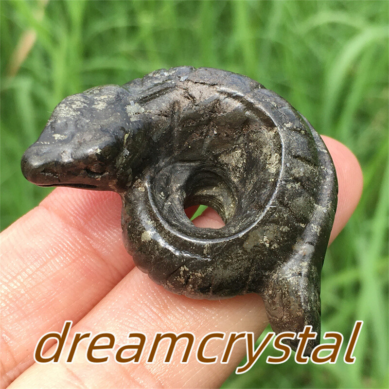 10pcs Natural Mix Quartz Crystal Snake Skull Hand Carved Skull Reiki Random Gift