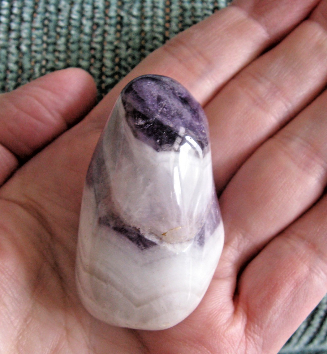 NEW XL NATURAL BRAZILIAN CHEVRON AMETHYST TUMBLED STONE–CHAKRA-REIKI-ENERGY