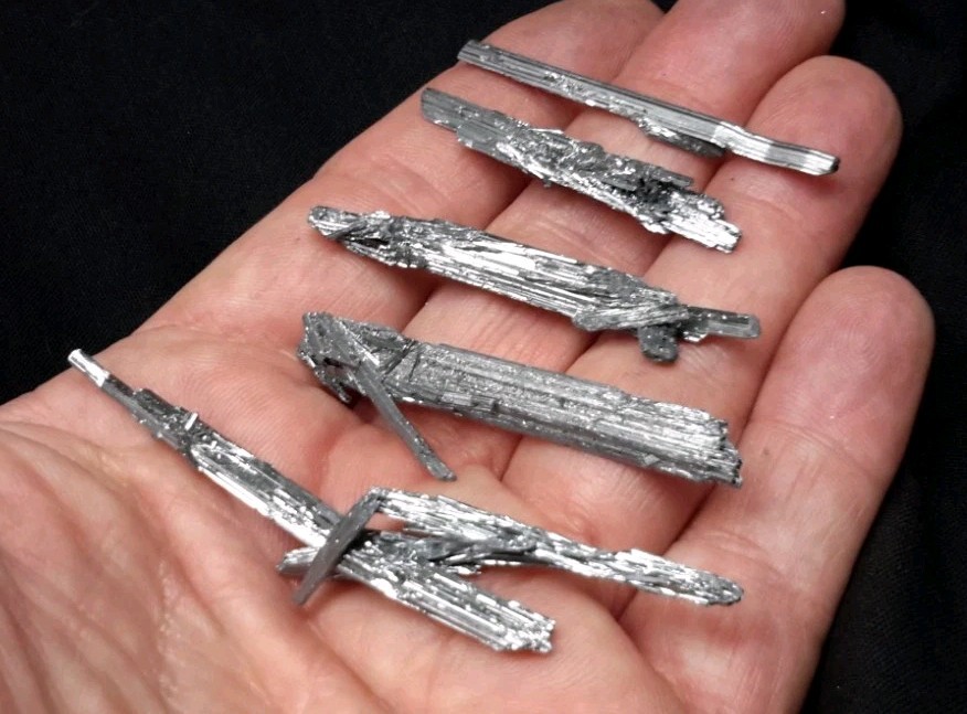 5 Piece Shiny STIBNITE from Lianyungang, China
