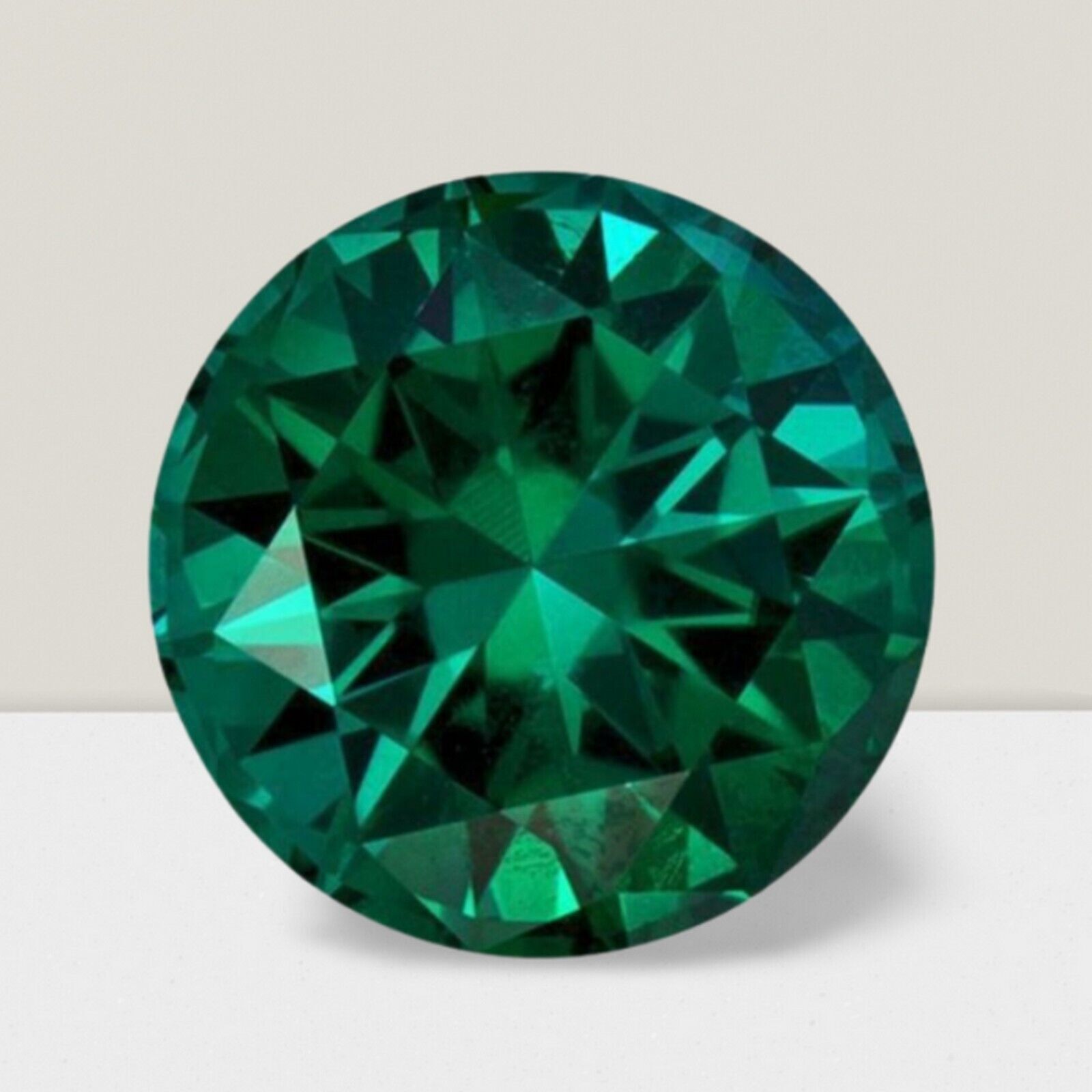 Green Tourmaline Round Cut Gemstone 0.50 Cts – 5 mm Lustrous Loose Gem