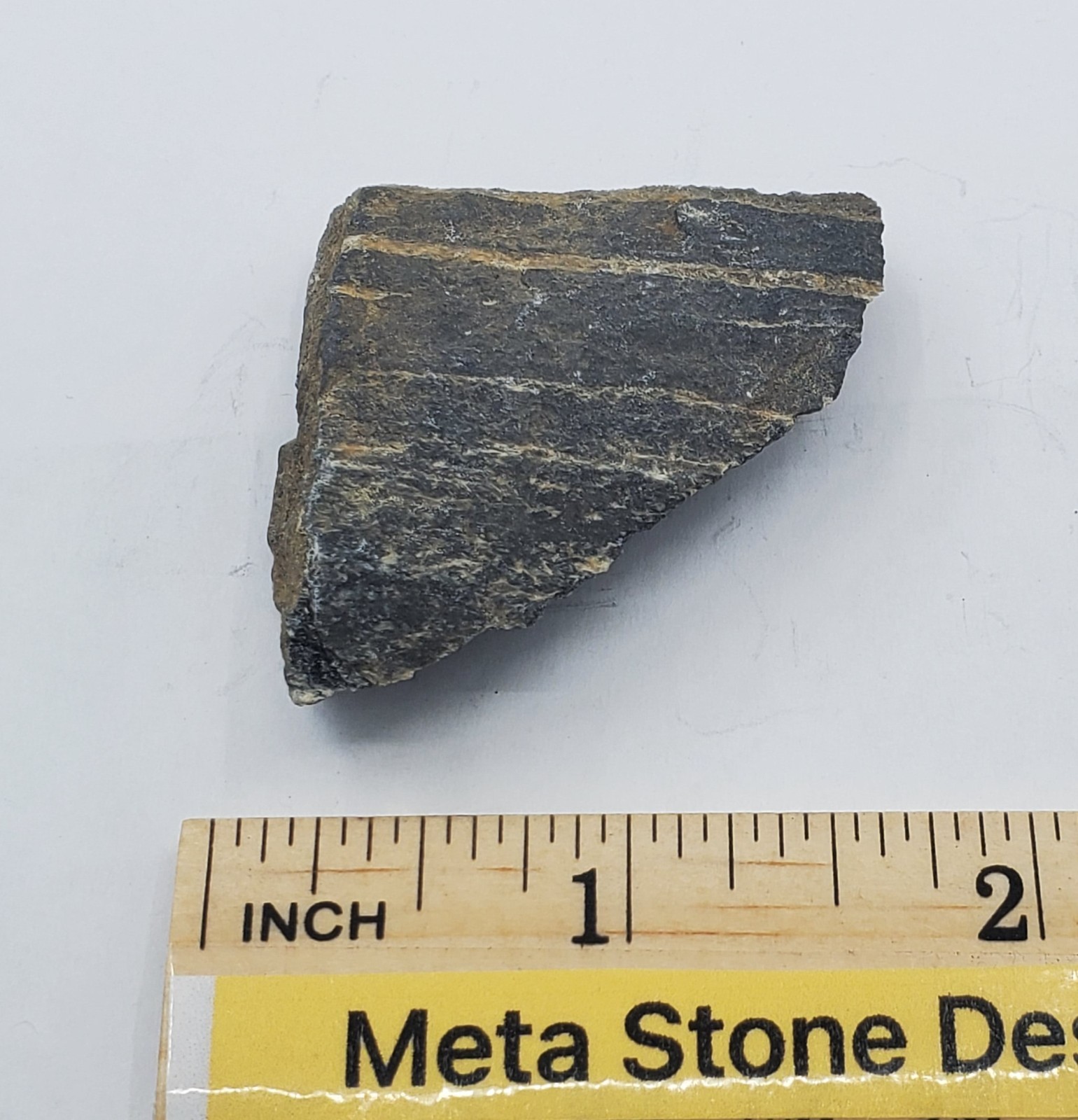 1.5″x 1″ RARE NATURAL ROUGH ISUA STONE (OLDEST STONE) MINERAL GREENLAND ~ 31g *3
