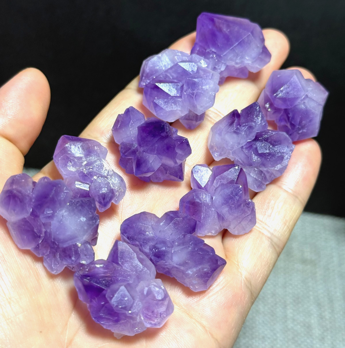 100g 10pcs Natural Amethyst Crystal Cluster Flower Rough Specimen AA09