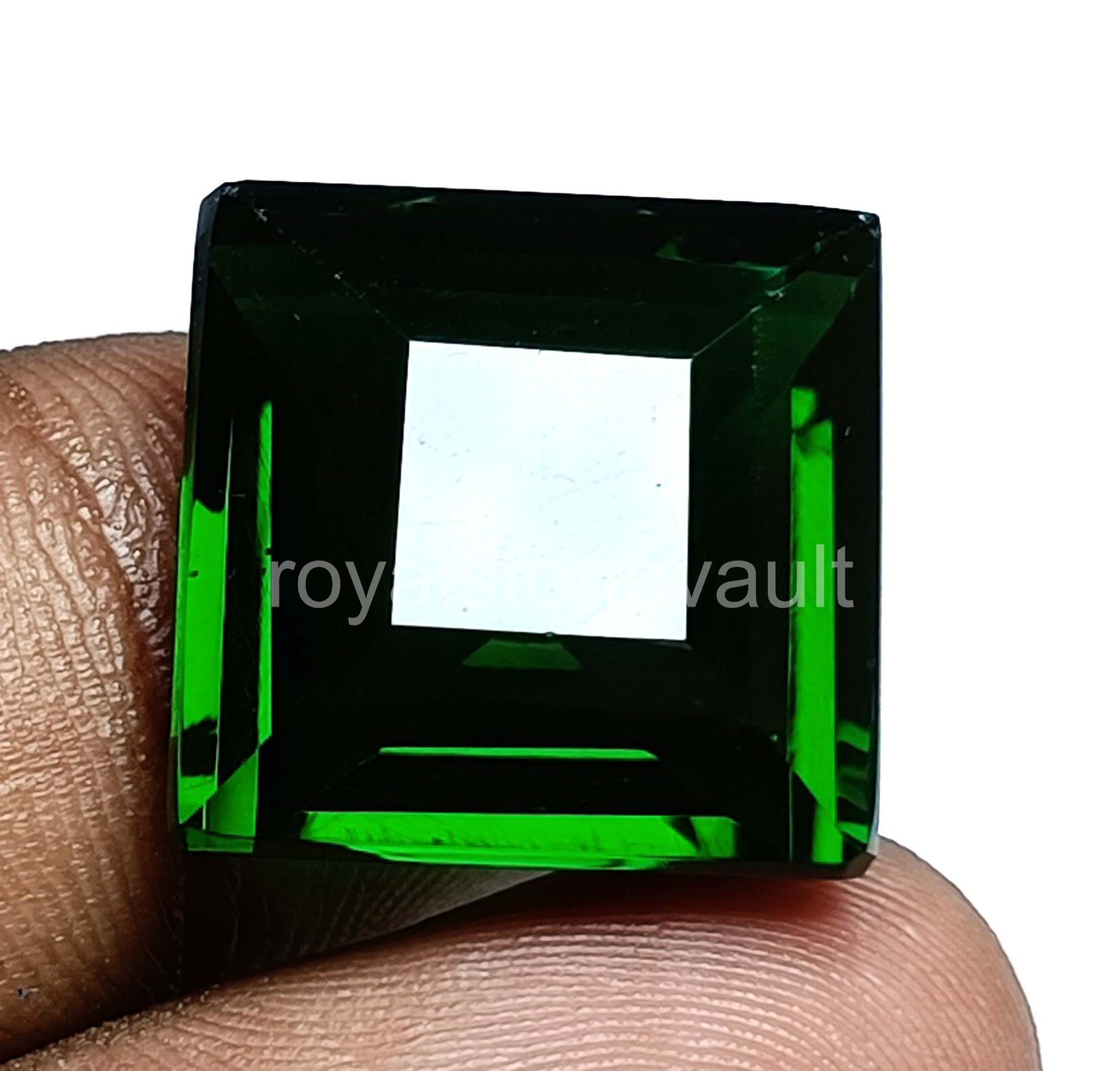Loose Gemstone 21.50 Ct Natural Green Emerald – IGL Certified Princess Cut 5AOT