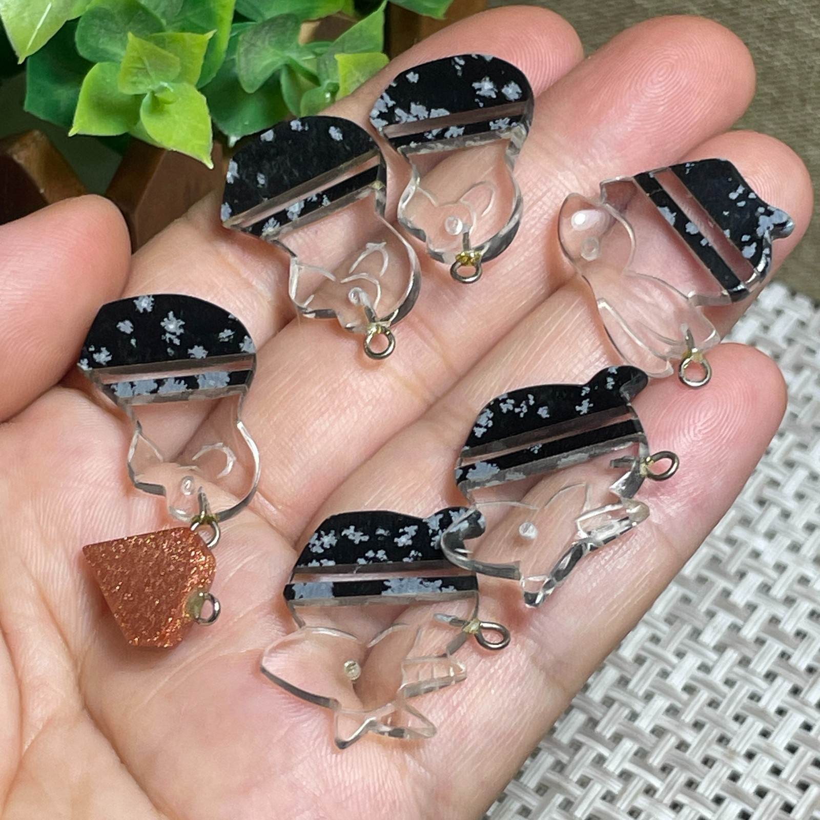 7pcs DIY Mixed Pendant stone crystal Jewelry Making 15g E3925