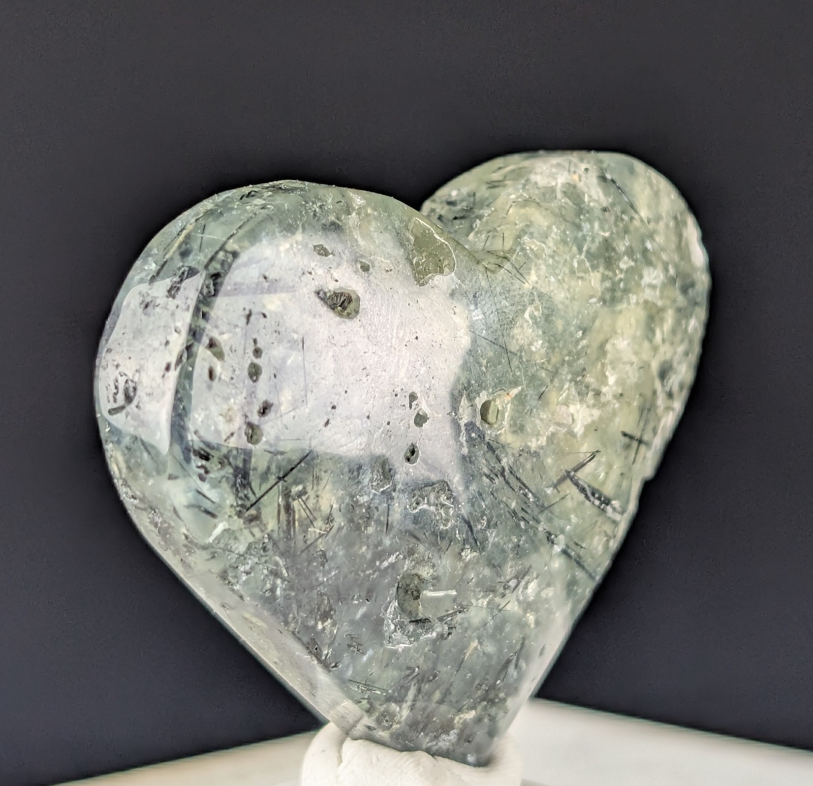 Prehnite Heart Carving Crystal Gemstone Chakra Reiki