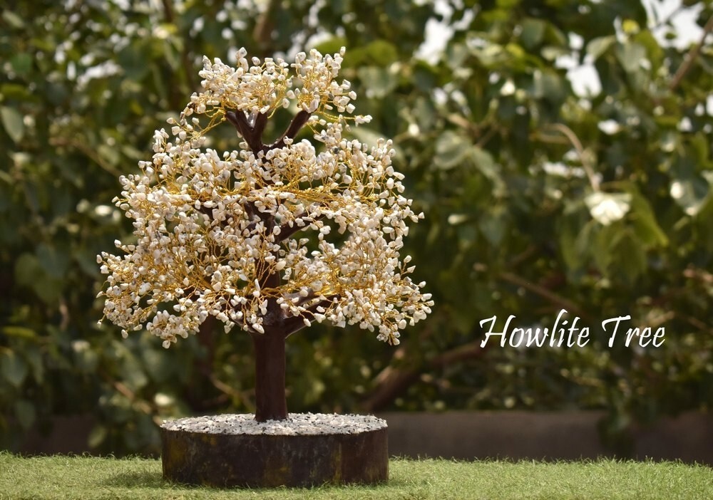 Large 1000Stone Howlite Crystal Gemstone Tree For Home & Office Decoration