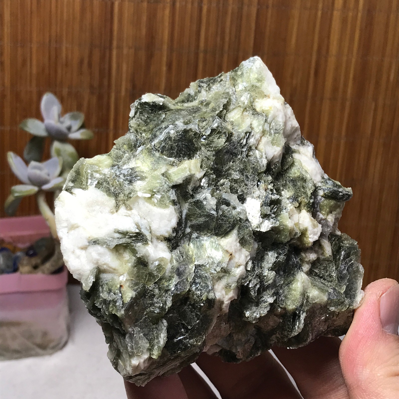 Natural Yellow mica lepidolite crystal specimen spiritual restoration 387g A6381