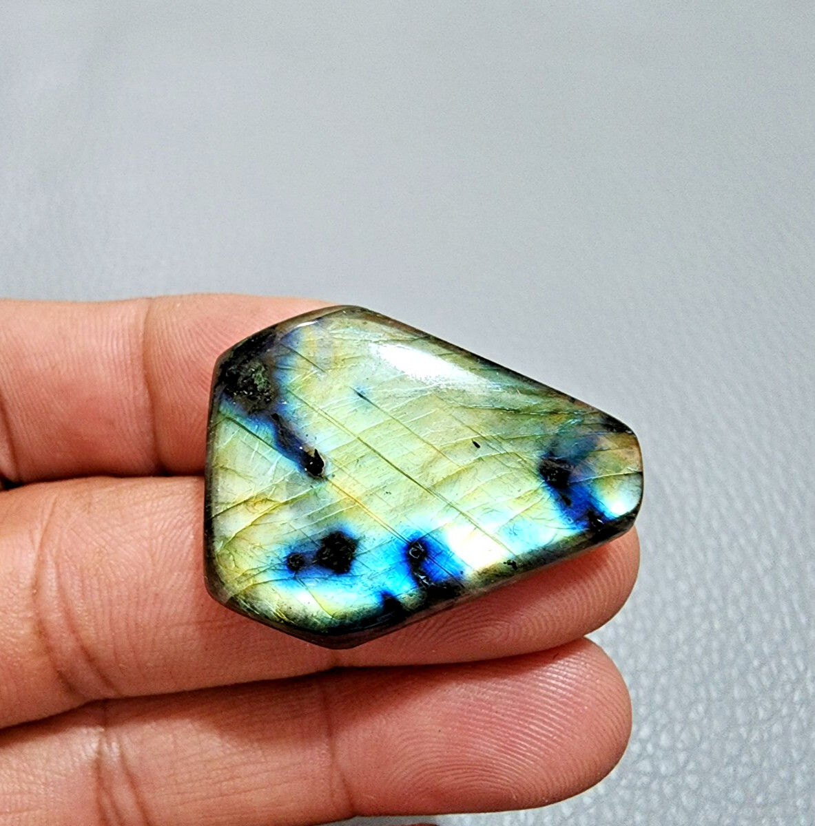 58 Ct Wonderful Top Labradorite Cabochon Coffin Shape Loose Gemstone For Jewelry