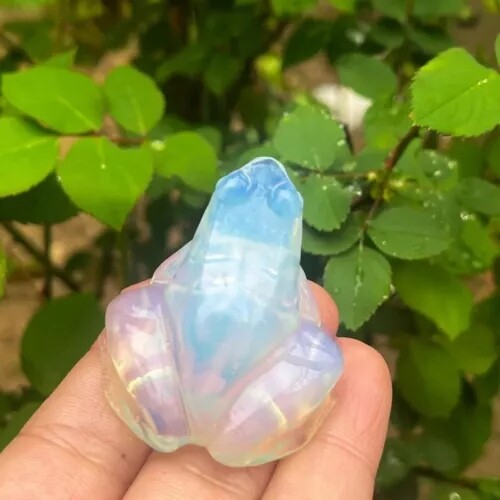 Natural Opal Quartz Crystal Lucky Frog Carved Gemstone Statue Mini Energy Decor