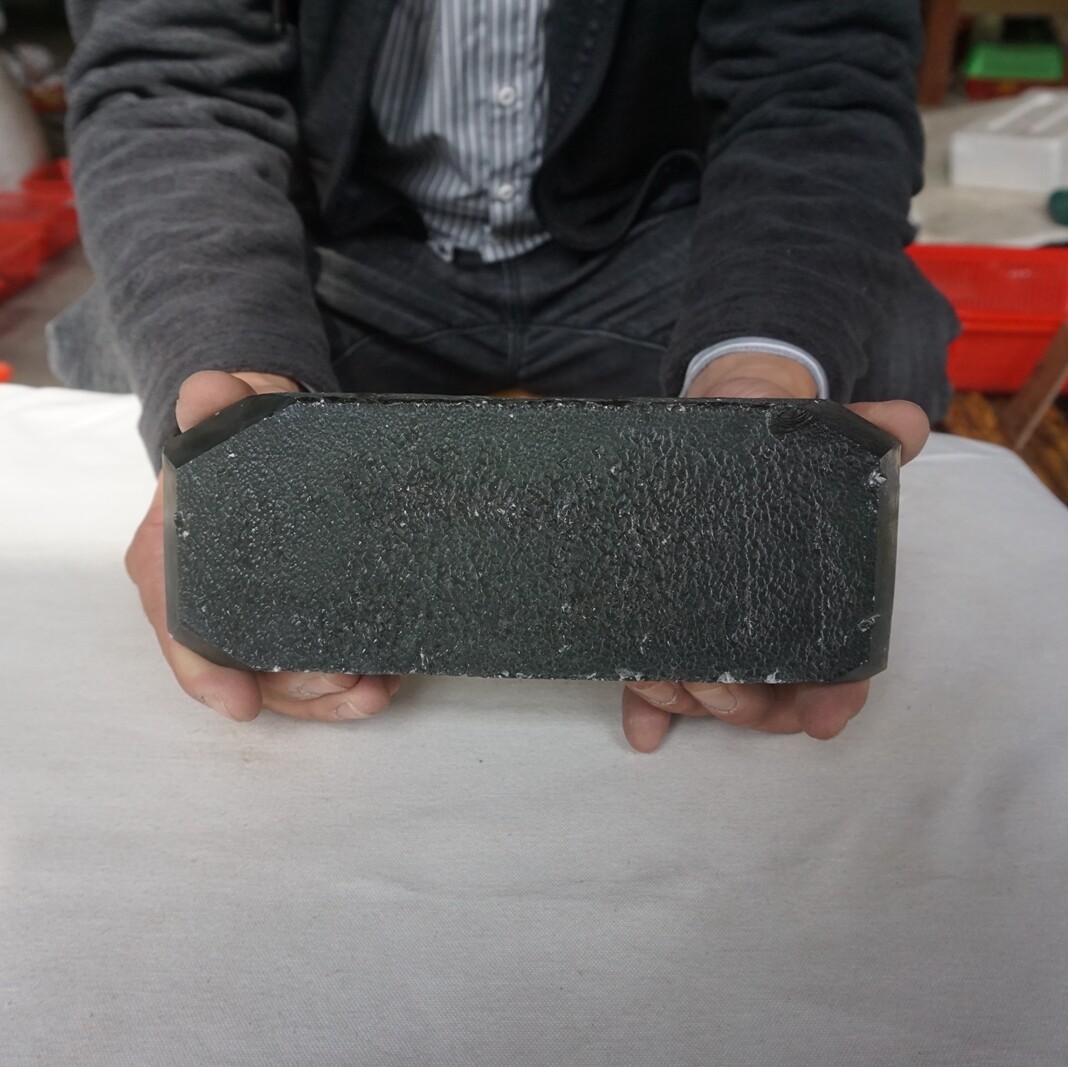 2.1LB 8″ GREEN TRANSPARENT MAN-MADE LAB QUARTZ CRYSTAL BRICK MATERIAL China
