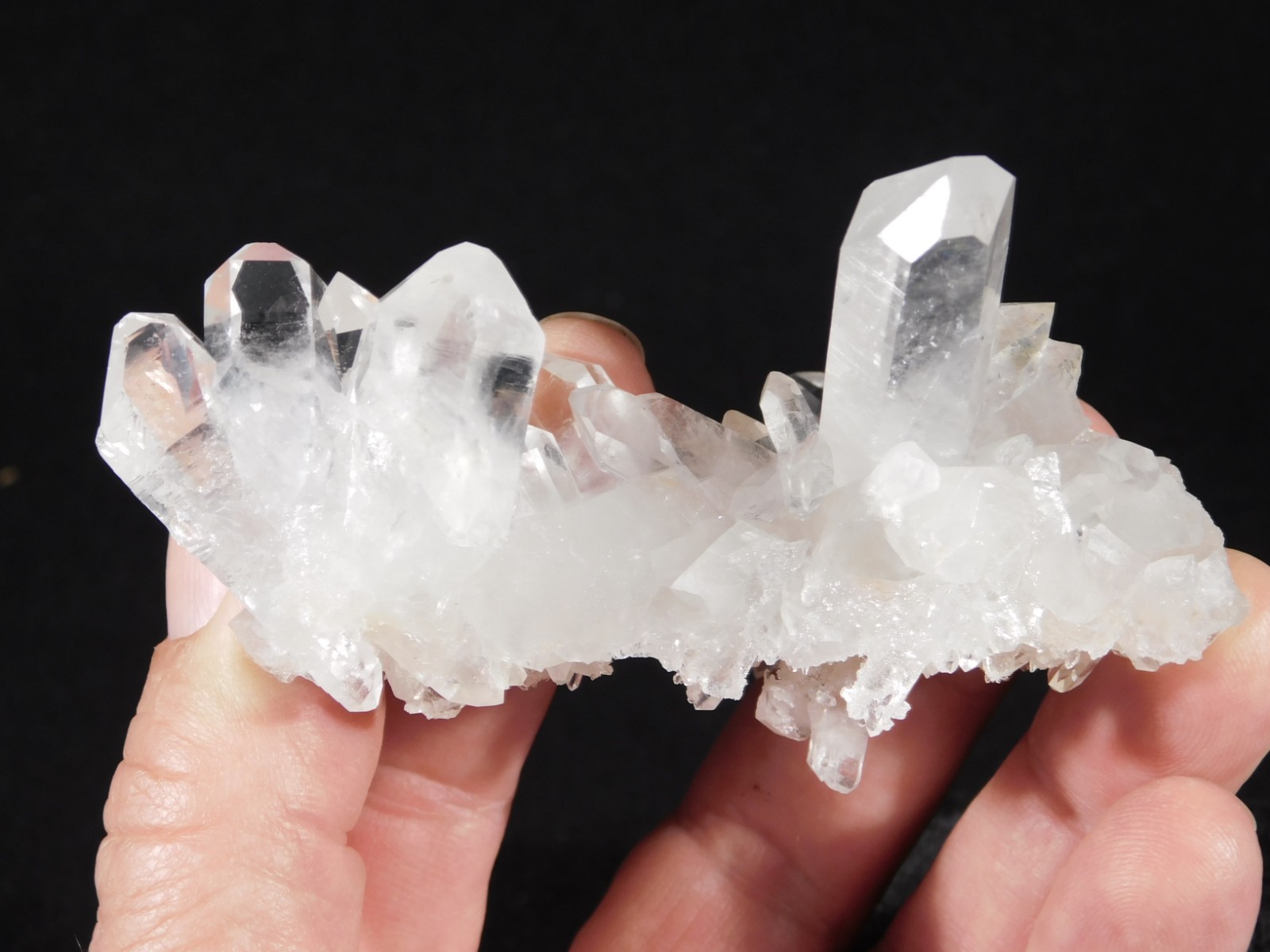 VERY TRANSLUCENT Quartz Crystal FLOATER Cluster Collier Creek Arkansas 108gr