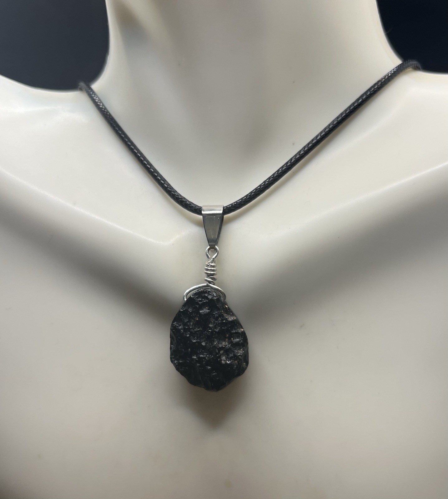 Tektite/Meteorite (3.9g) GENUINE/ AUTHENTIC Handmade Pendant Necklace