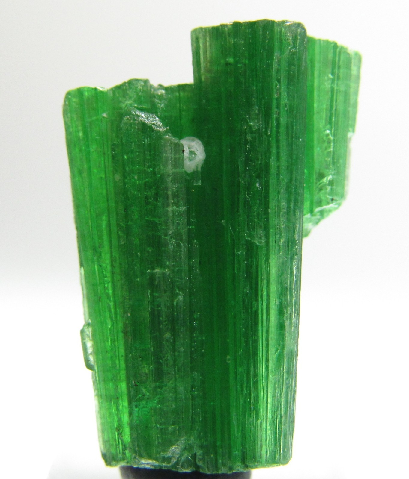 SPECTACULAR UNIQUE CHROME TOURMALINE CRYSTAL!!! TANZANIA