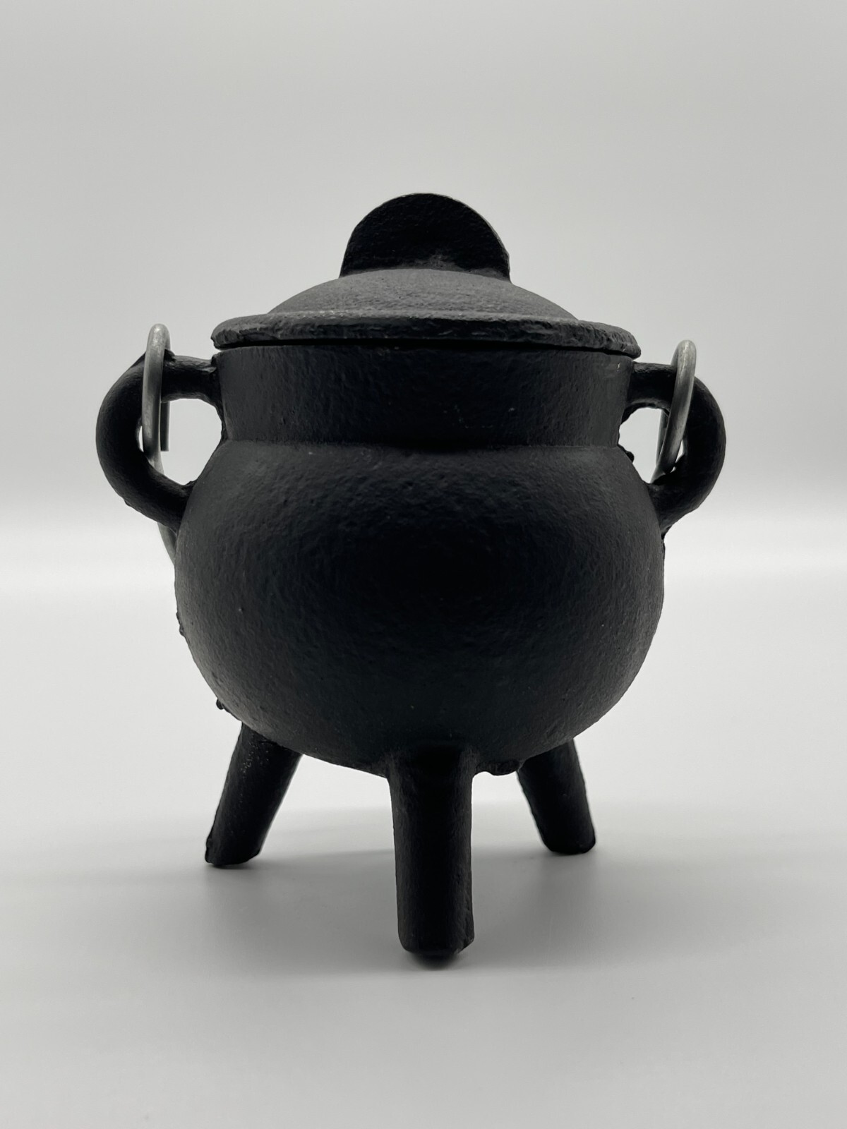 Plain Cast Iron Cauldron with Lid and Handle, Witches cauldron, Bulk Lot