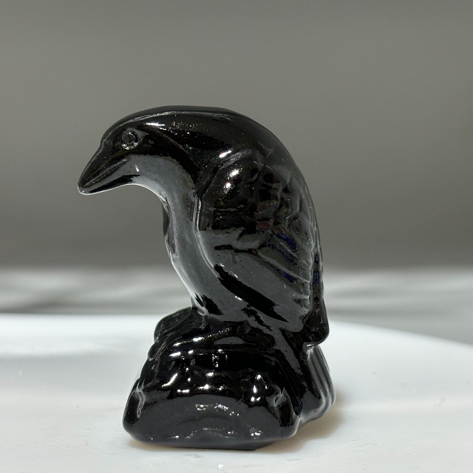 1.6″ Natural Obsidian Raven skull Hand carving Quartz Crystal skull reiki Gift