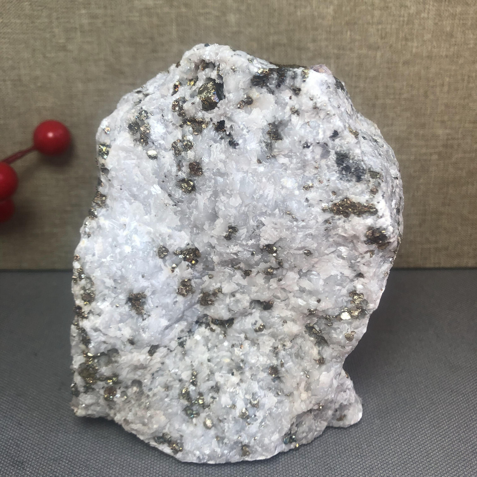 1.11kg Natural rainbow Copper crystal paragenesis ore Uncut original Specimen
