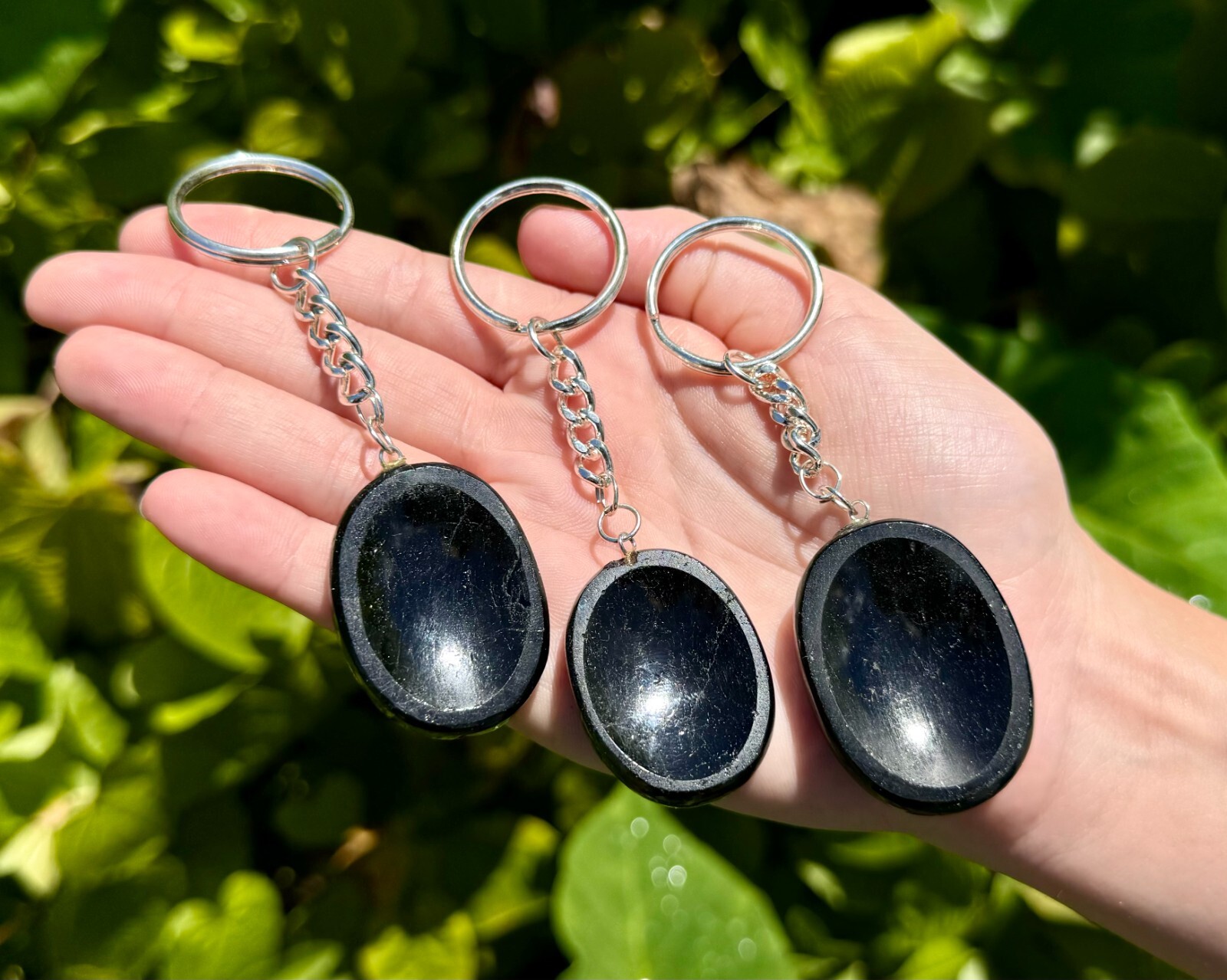 Black Tourmaline Worry Stone Keychains – Tourmaline Crystal Palm Stone Key Rings