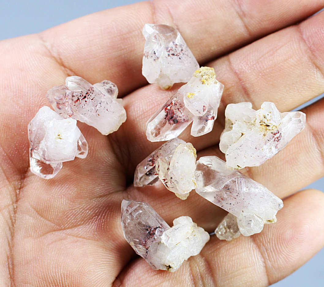 8pcs Natural Red Strawberry Pyramid Quartz Crystal Stone Point Mineral Specimen