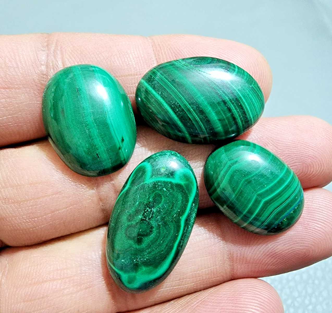 Wonderful Oval Shape Green Malachite Cabochon Lot 4 Piece Banded Loose Gemstones