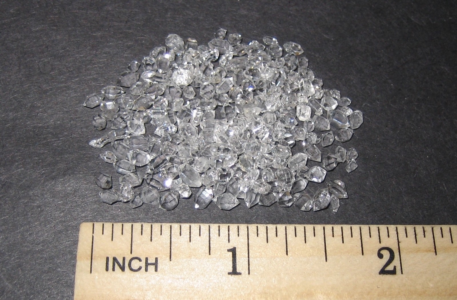 SPARKLING GEM PAKIMERS ( HERKIMER DIAMOND TYPE QUARTZ ) CRYSTALS PAKISTAN 5g *2