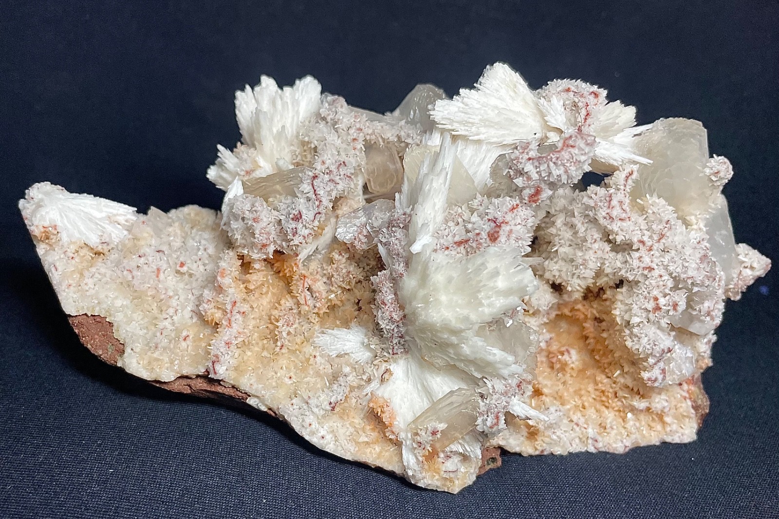 Natural Scolecite geode w/ coral in orange crystal specimens 471 gr 12x17x7.5 cm