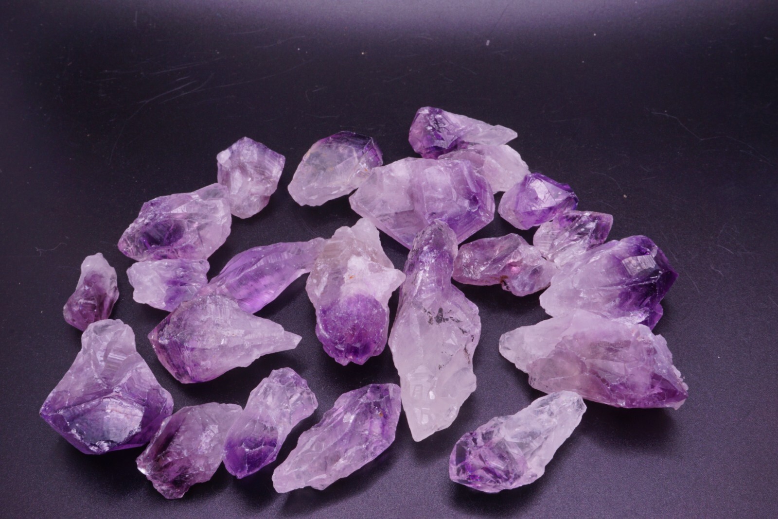 Amethyst Points 500 Carats Natural Dark Purple Crystal Points Gemstone Specimens