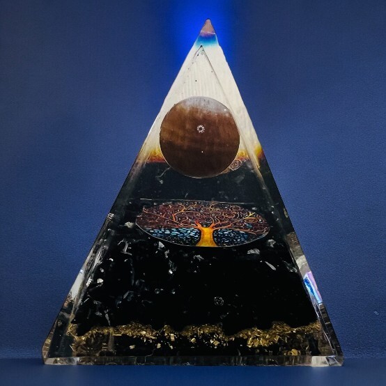 Orgone Pyramid Crystal Healing Stone , Energy Generator Healing Crystals