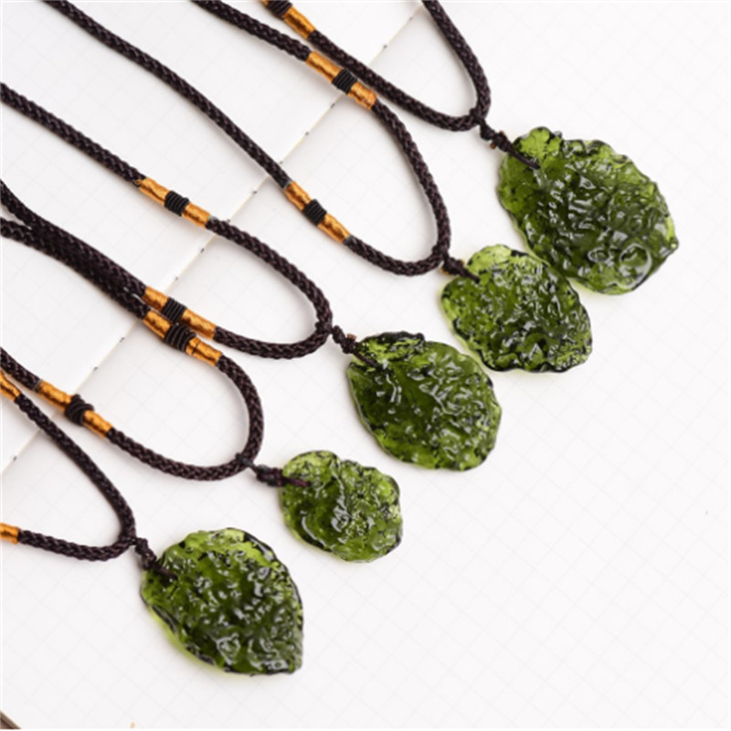 Natural Crystal Gem Moldavite Meteorite Glass Necklace Pendant Stone Green Xmas