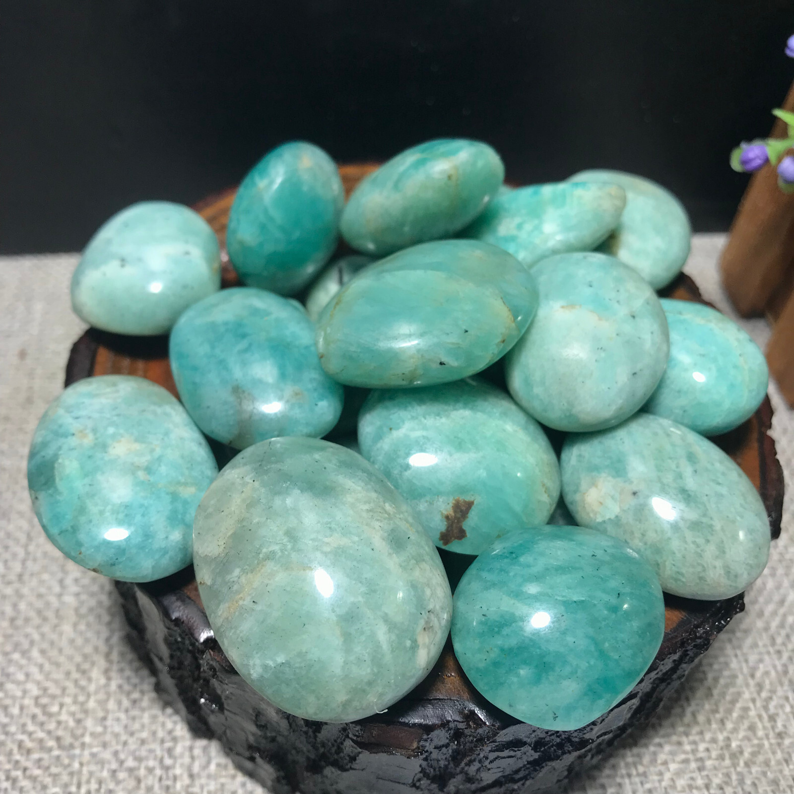 1000g 60pcs Natural Amazon Tianhe Stone Polished crystal Energy Healing