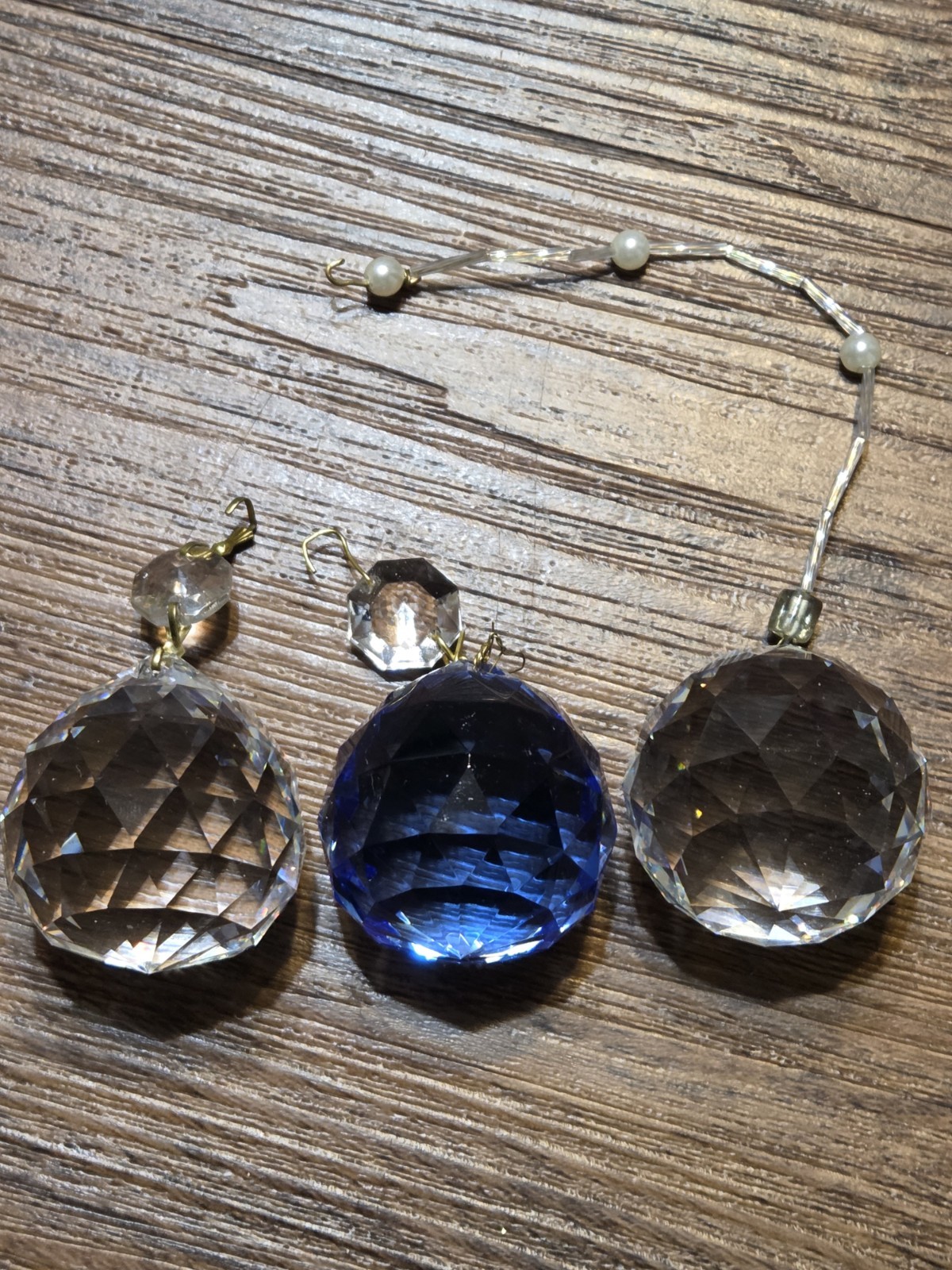 Crystal Faceted Heavy Lot Of 3 Crystal Hanging Balls 2 Clear 1 Blue