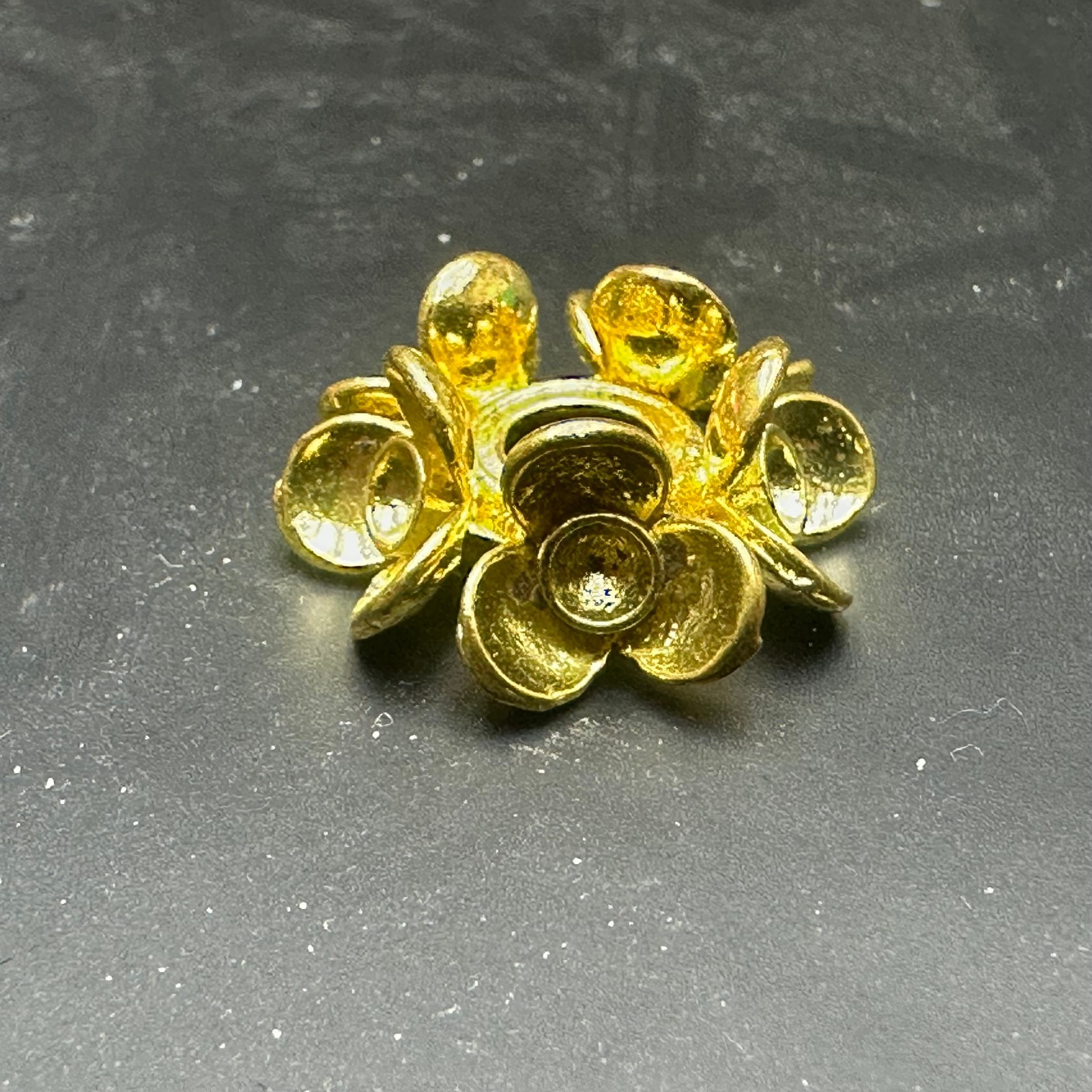 Metal crystal small ball basevqqq