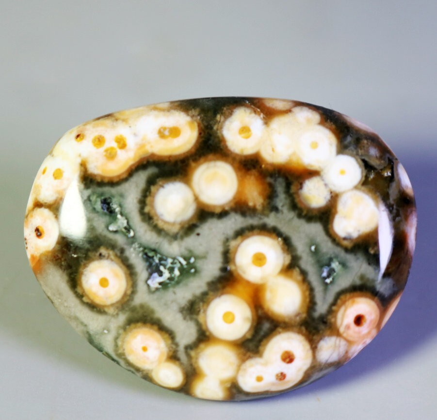 Natural Round Eye Ocean Jasper Agate Quartz Crystal Palm Stone Mineral Specimen