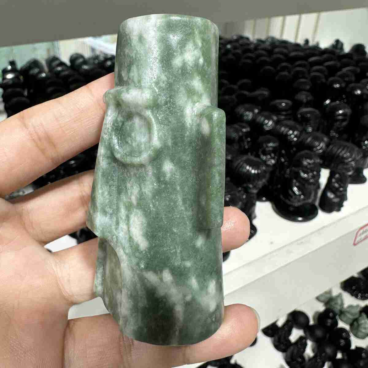 1pc Natural Lushan jade Quartz Hand Carved Crystal Skull Reiki Gem Decor
