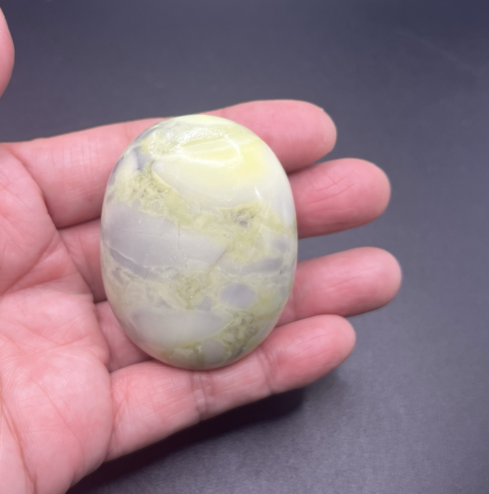 Serpentine Genuine Palm Stone From India 76g Crystal Healing Reiki