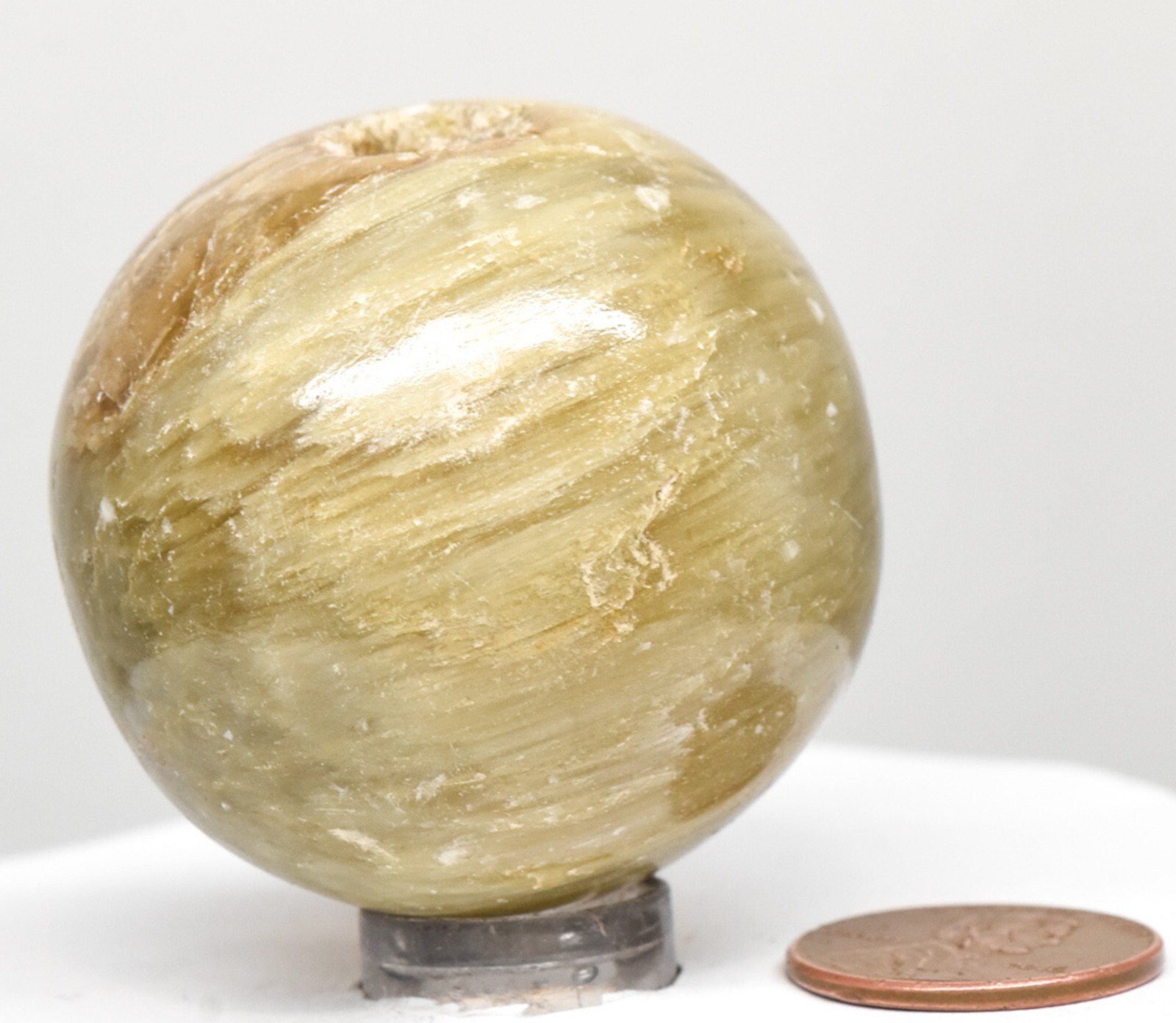 42mm Stilbite Zeolite Sphere Polished Natural Crystal Mineral Décor Ball – India