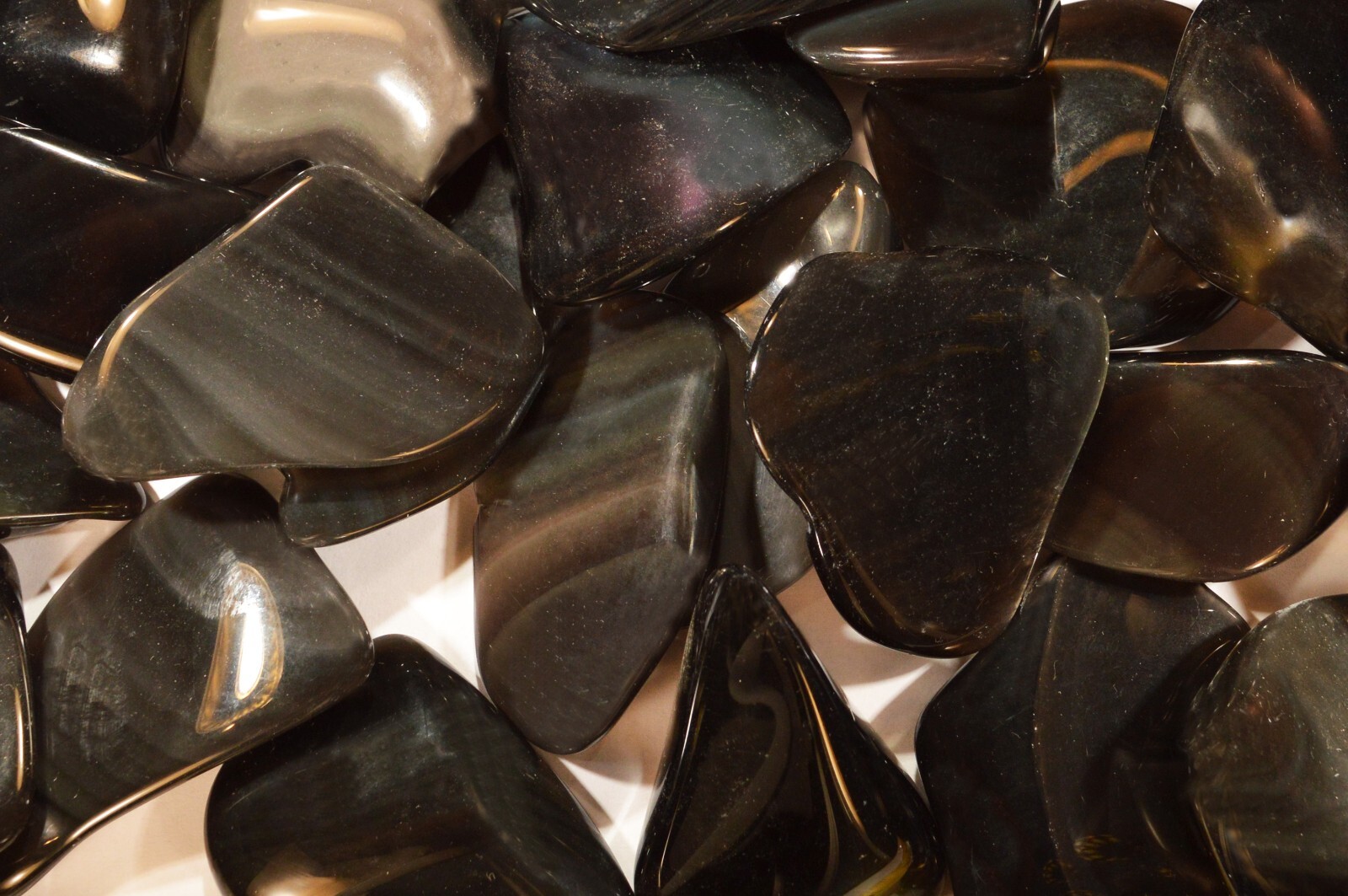 Rainbow Obsidian 1 1/2″ 1-2 Oz Healing Crystal Crown Chakra Metaphysical Stone