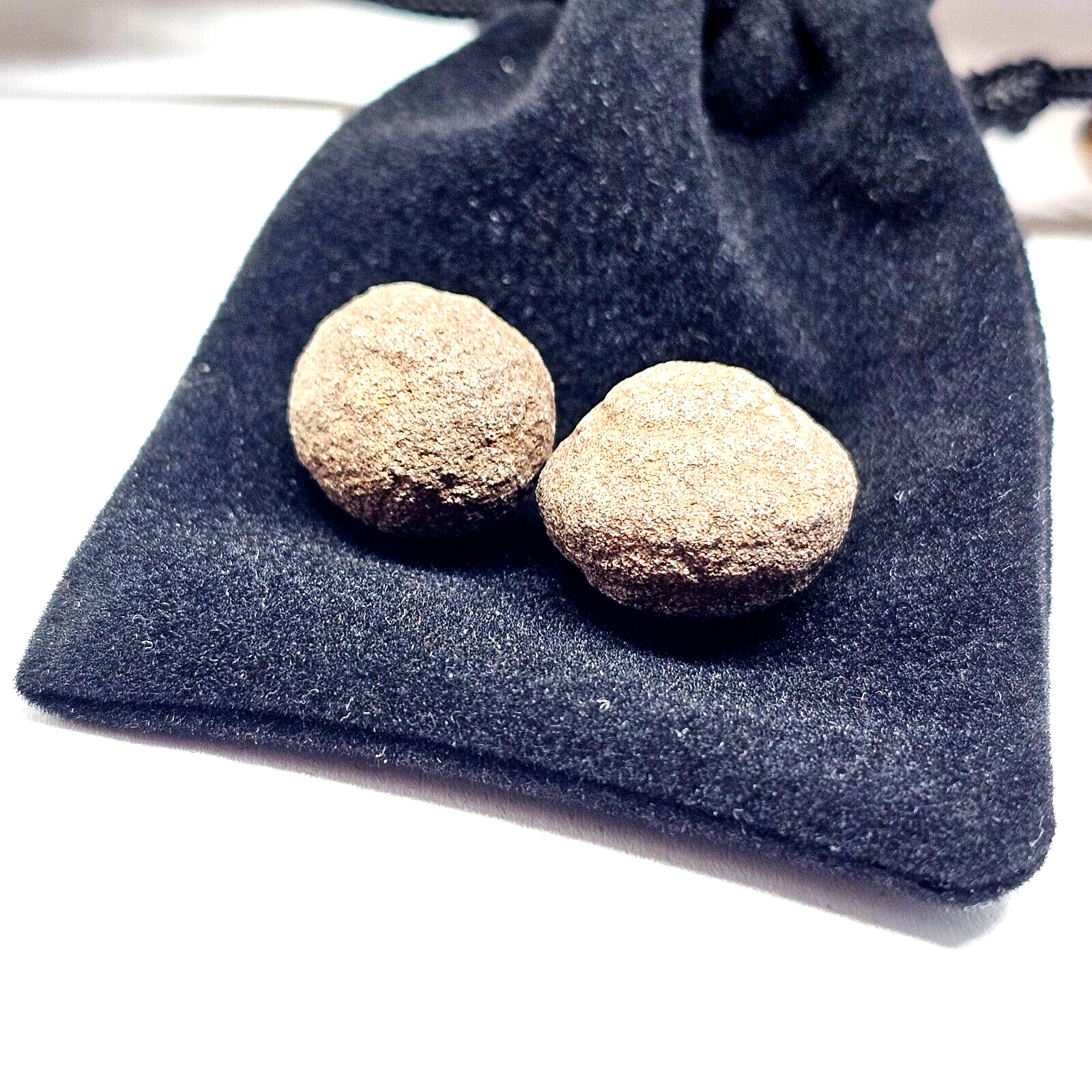 Moqui Marbles Shaman Stones 1.5cm Approx Male Female Kansas Pop Rocks & Bag