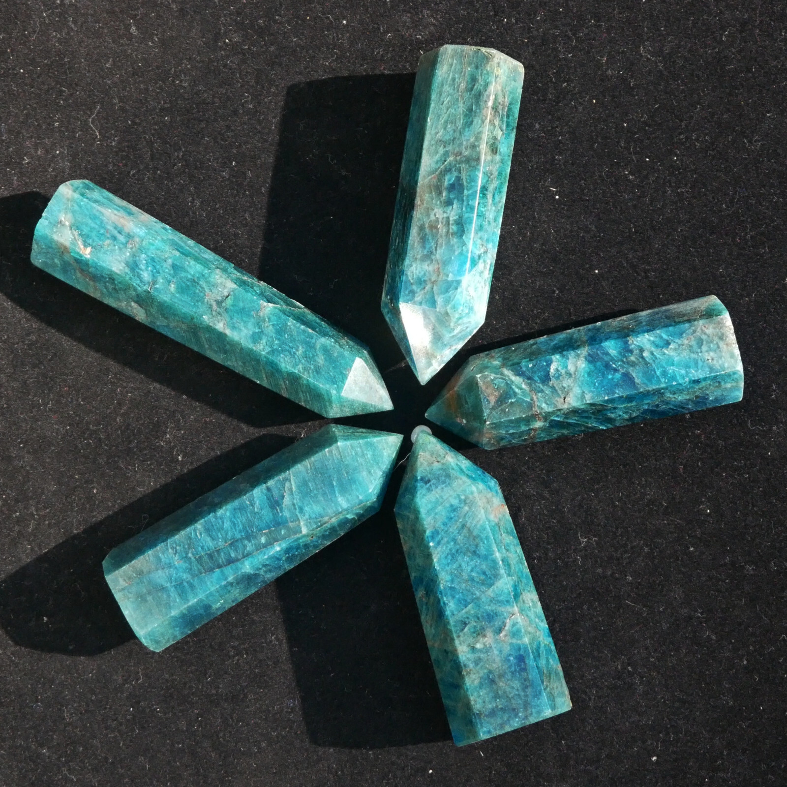 Wholesale Lot 1 Lb Natural Apatite Obelisk Tower Point Crystal Natural Energy