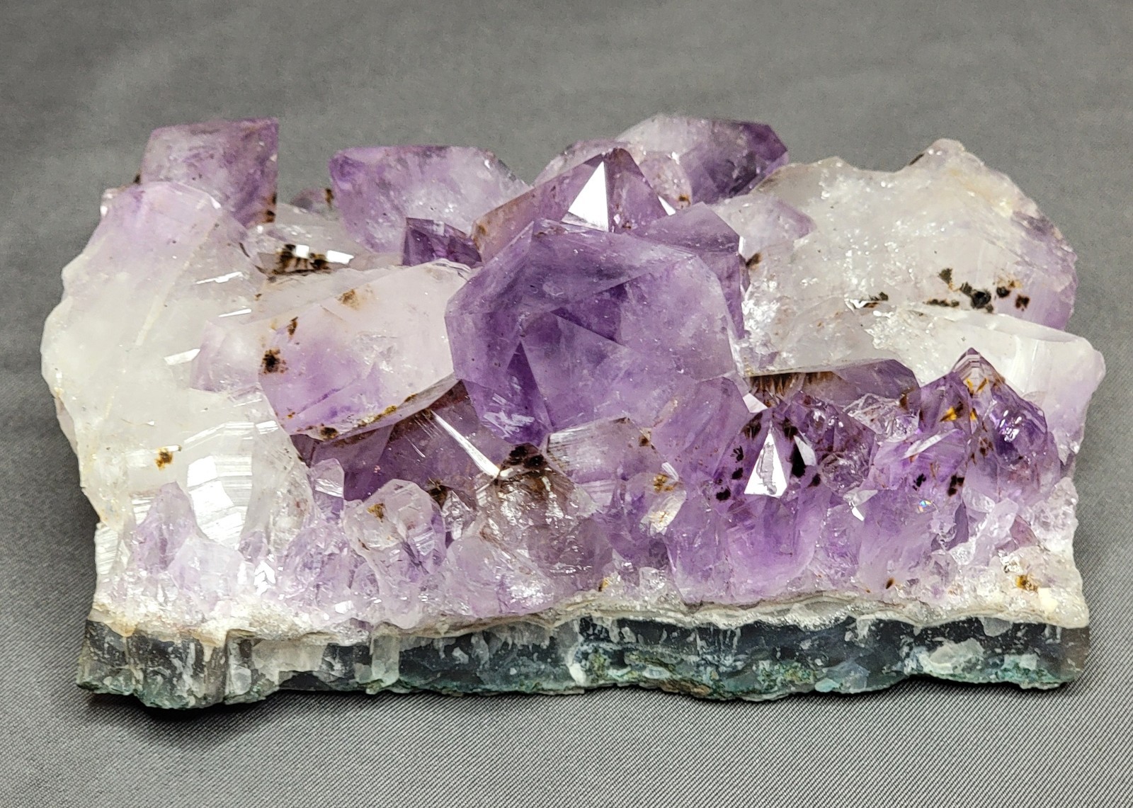 500g Natural Amethyst Geode Quartz Cluster Crystal Specimen Rock 1.14 lbs.