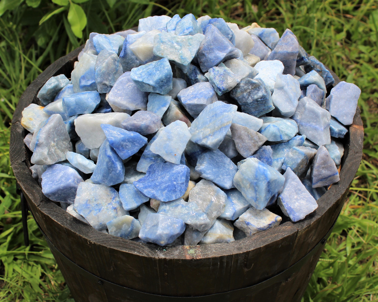 1 Blue Quartz Rough Crystal (Natural Raw Gemstone)