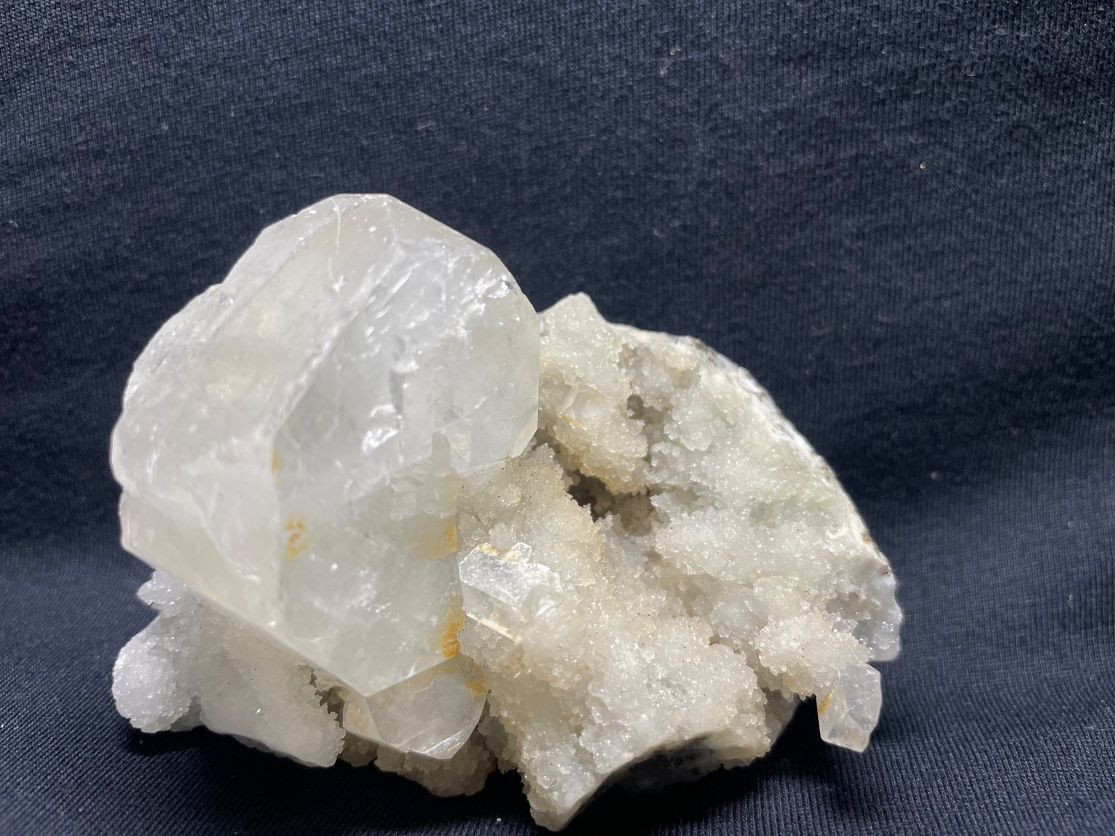 Natural Apophyllite cube in quartz crystal cluster specimens 202 gr 9x8x5 cm
